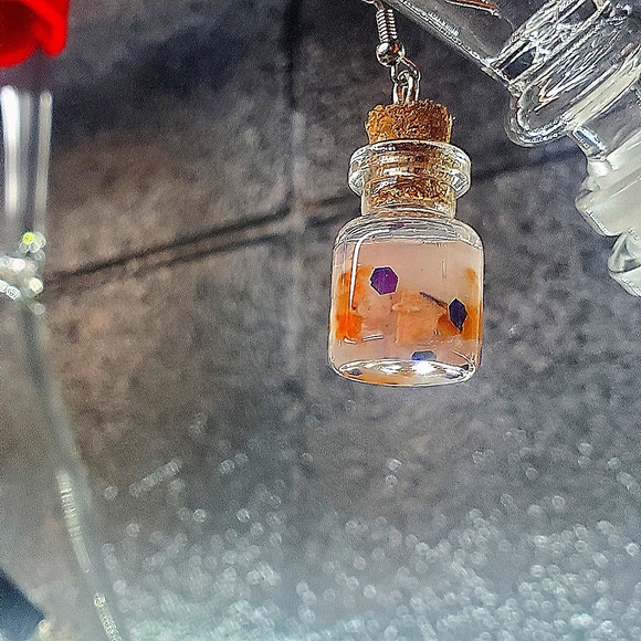 Potion Bottle Earrings 🌌 - Picture 3 of 3